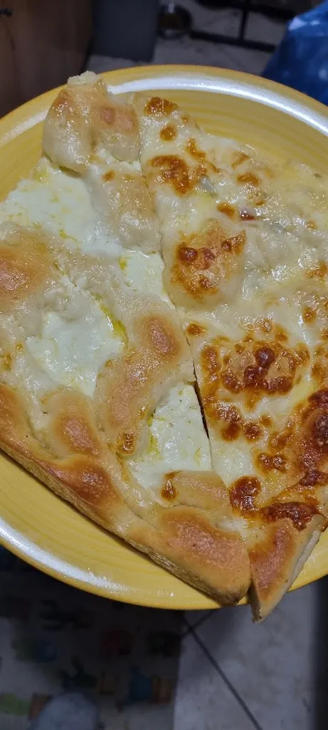 Cristina P._Pizzeria & Focacceria Castello_Castel San Giovanni_review