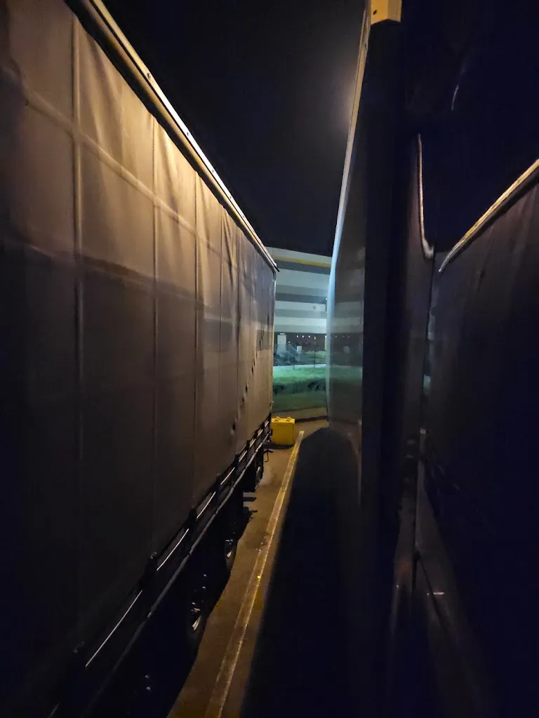 Elmurod Mammayusupov_Fast Food Truckers_Castel San Giovanni_review