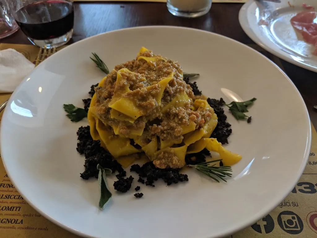 Casey Whitelaw_Trattoria Enoteca Bar Km 131_Castelfranco Emilia_review