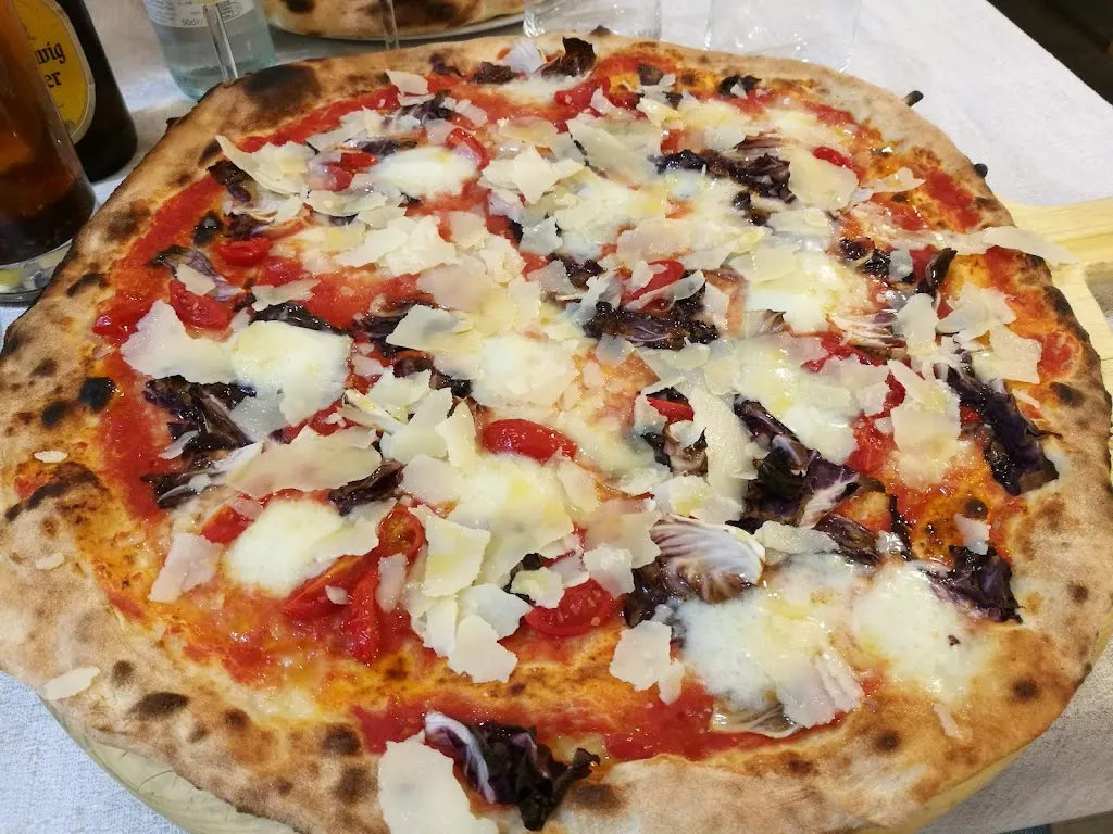 luca zanasi_Ristorante Pizzeria Nuova Corona_Castelfranco Emilia_review