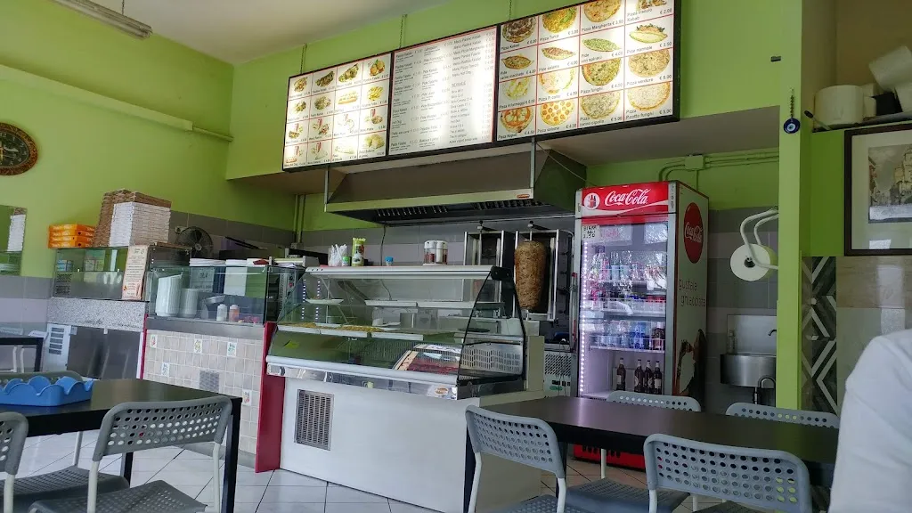 Istanbul city kebab tacos halal food restaurant in Castelfranco Emilia