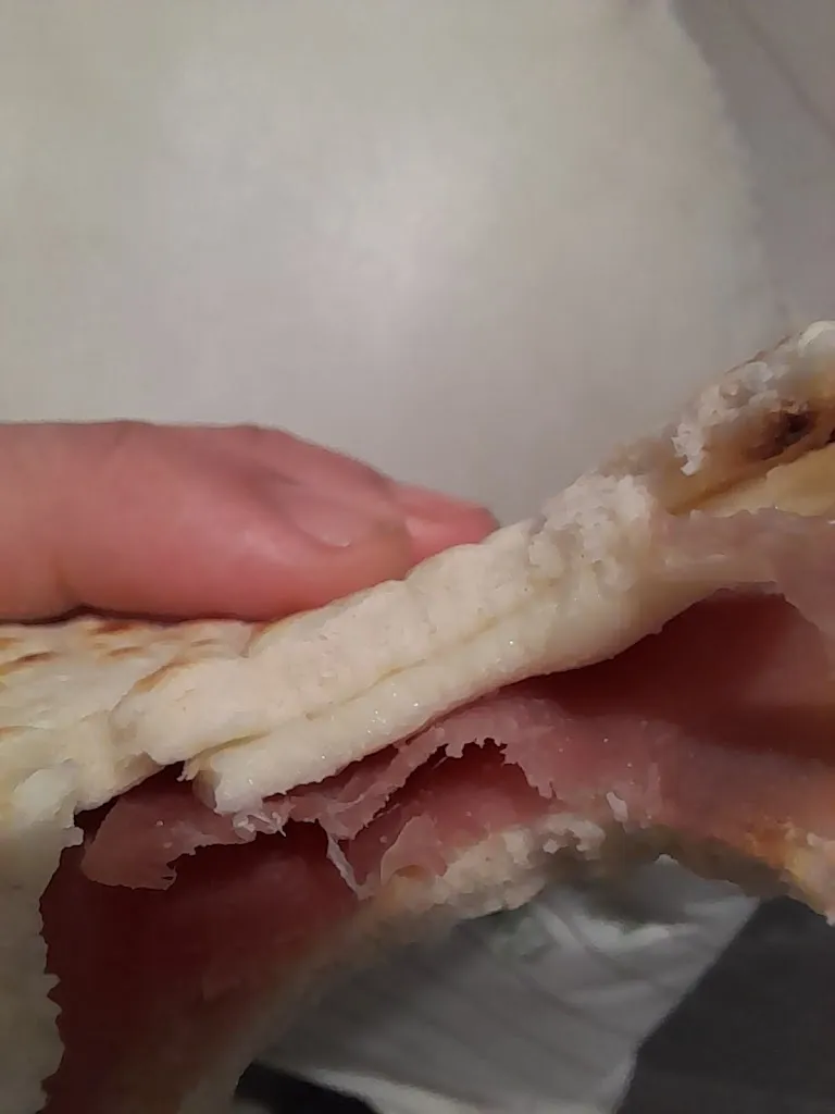 James Paranormal_La Piadineria di Lory_Castelfranco Emilia_recensione