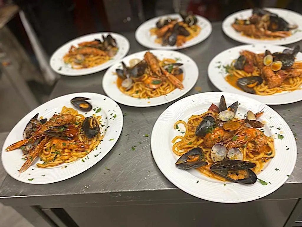 Menu_Pizzeria La Smorfia_Castelnovo di Sotto_image_5