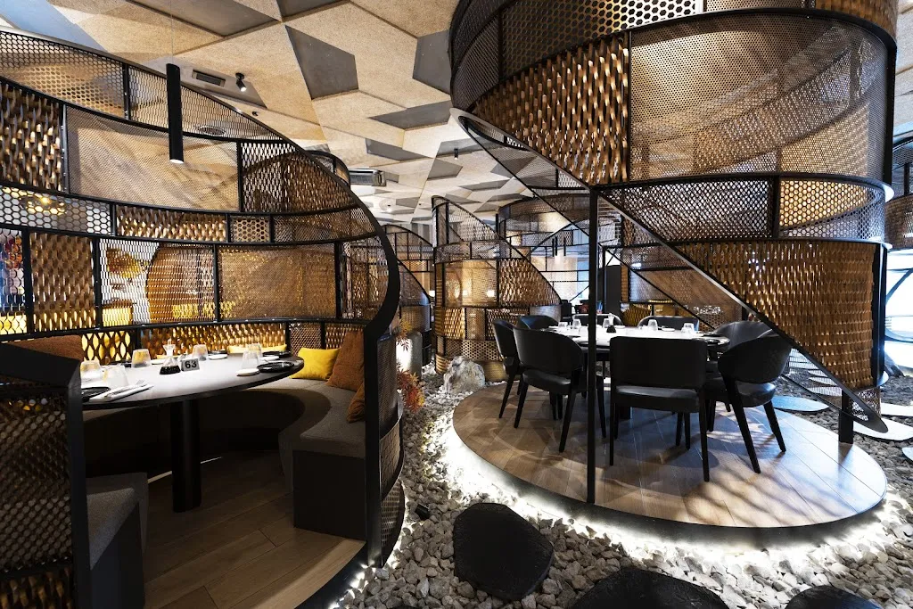 Amy Sushi Castelletto Sopra Ticino_Castelletto_slider_image_1