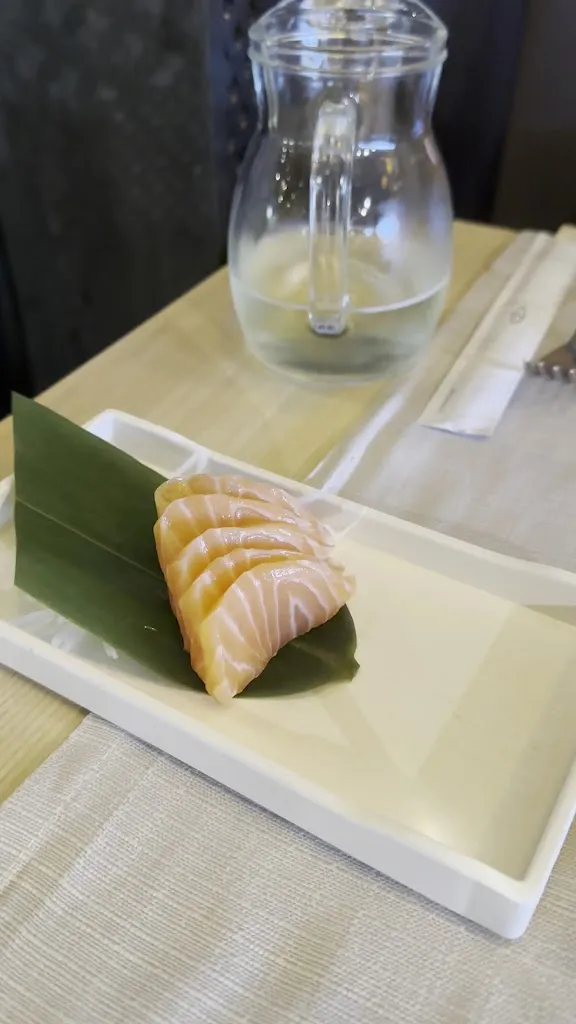 Amy Sushi Castelletto Sopra Ticino_Castelletto_slider_image_2