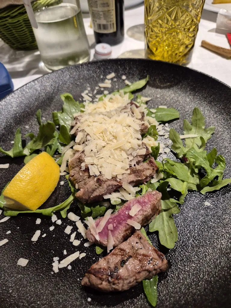 Corrado Garlanda_Luna Cafè_Castellarano_review