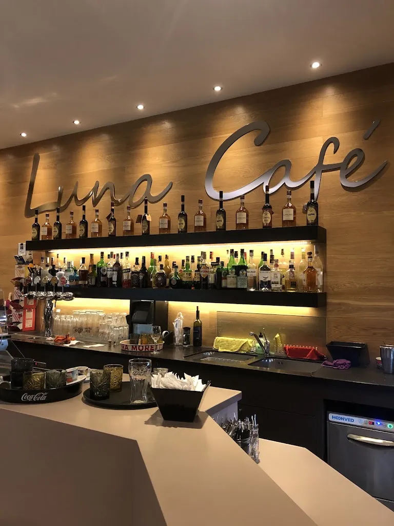 Luna Cafè_Castellarano_slider_image_2