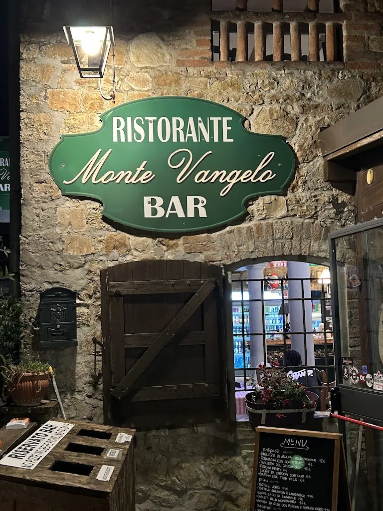 Circolo della Caccia Monte Vangelo_Castellarano_slider_image_1