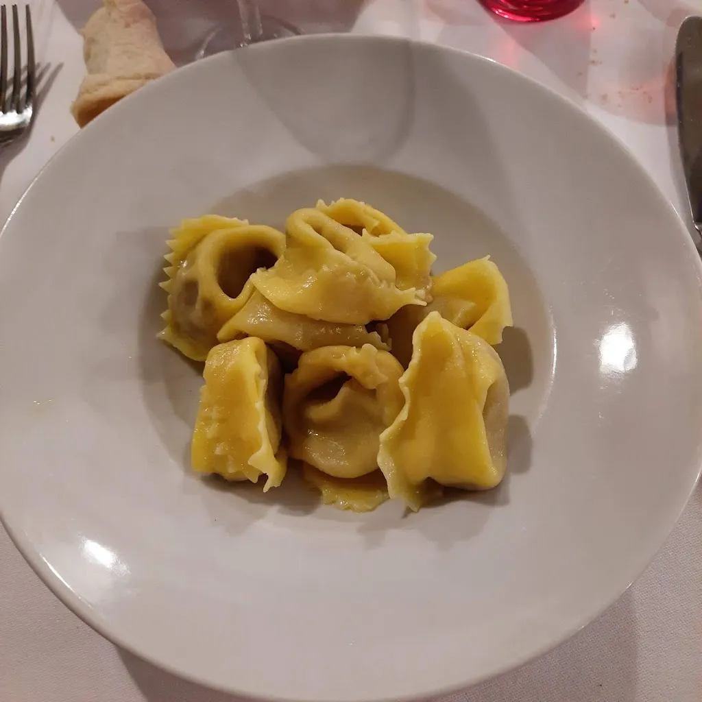 Circolo della Caccia Monte Vangelo_Castellarano_slider_image_3