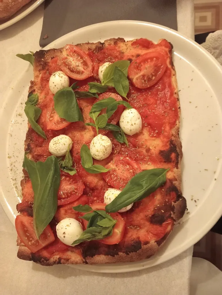 Menu_OPS in Castello Pizza Home restaurant_Castellarano_image_5