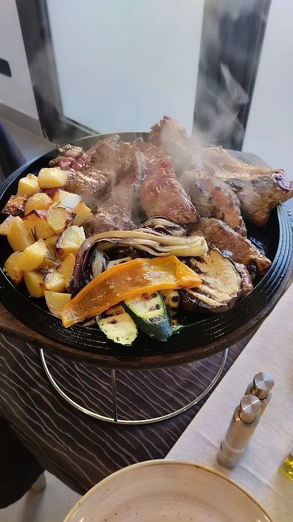 The Little Stable - Ristorante Trattoria_Castelnuovo Rangone_slider_image_2