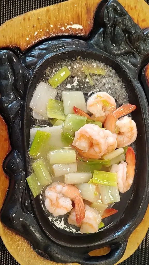 1688 Famous Fusion Ristorante Sushi Cinese_Castelnuovo Rangone_slider_image_2