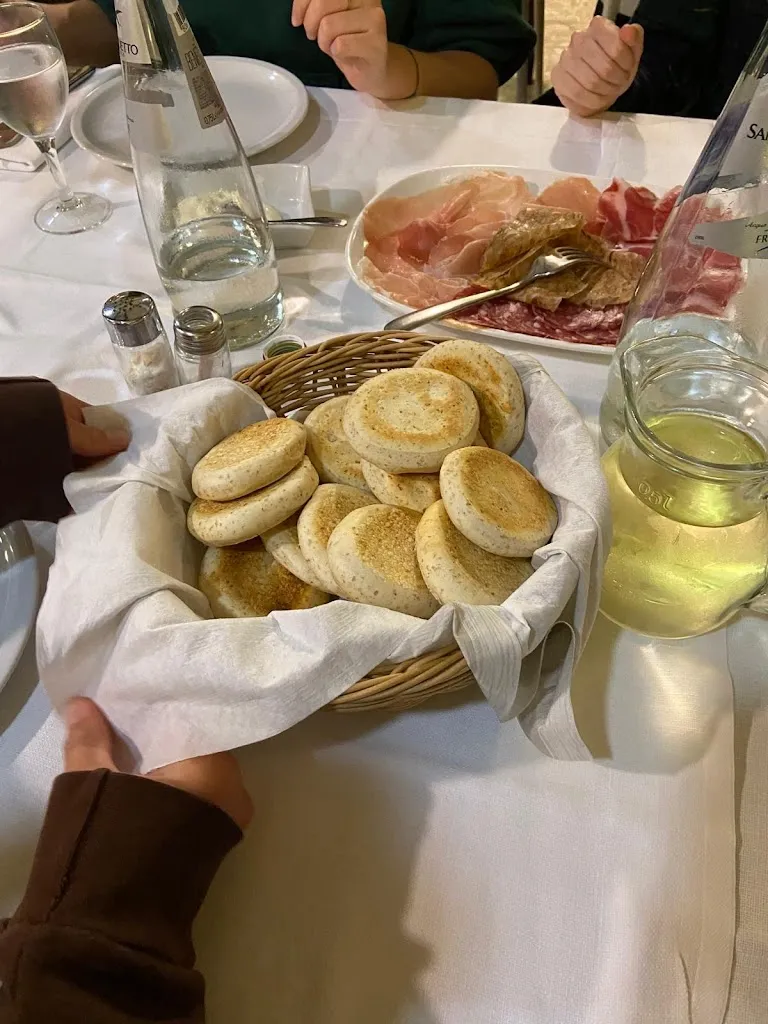 Elia Franchini_Ristorante Pizzeria El Sombrero_Castelnuovo Rangone_review