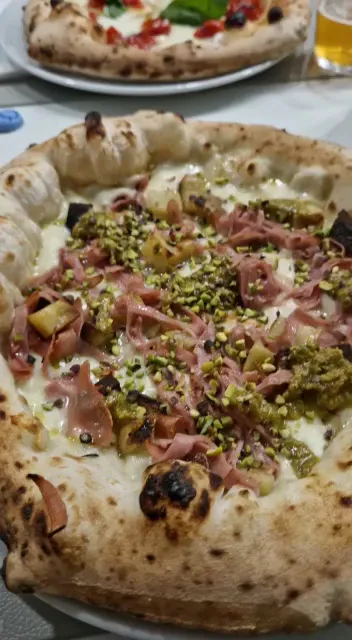 Pizzeria Antonio Sorbino_Castelnuovo Rangone_slider_image_2