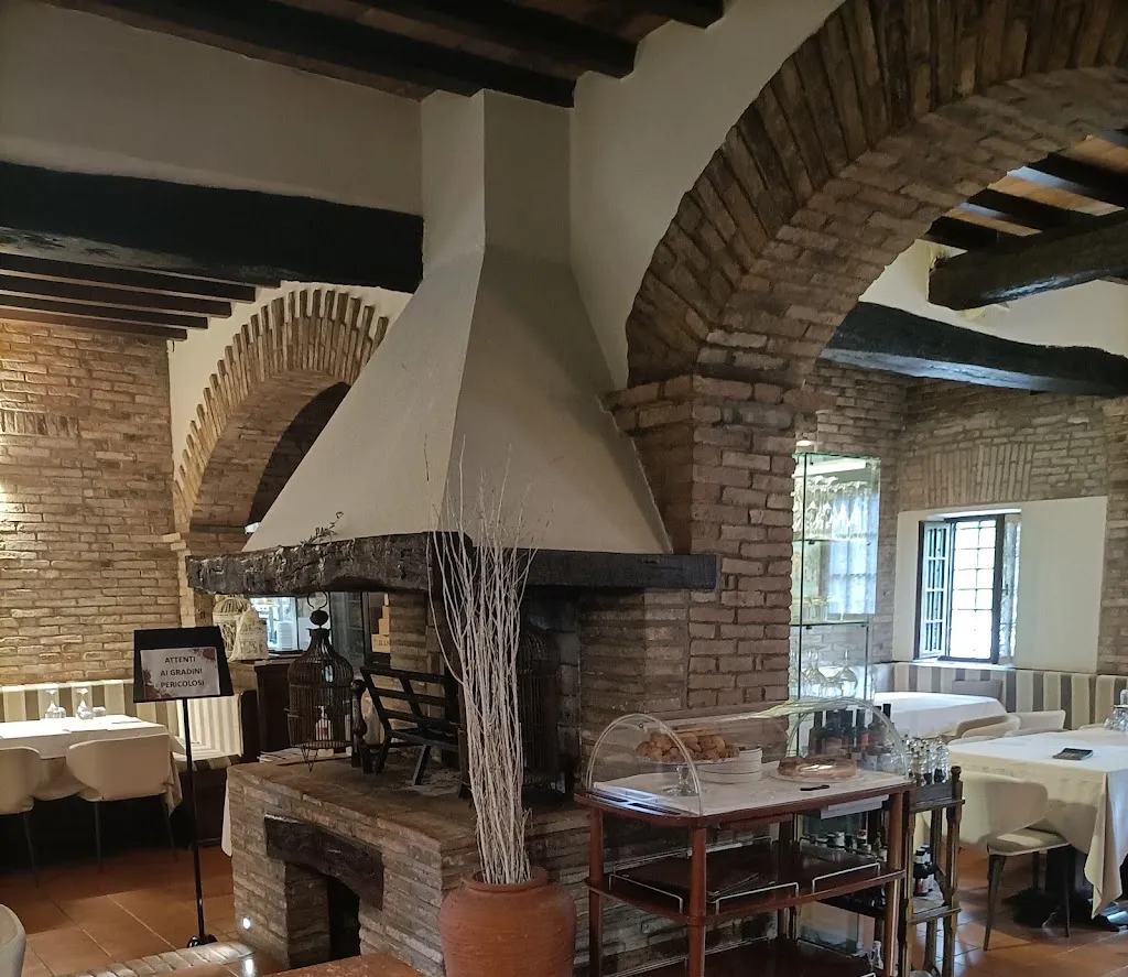 La Contea di Montale_Castelnuovo Rangone_slider_image_3