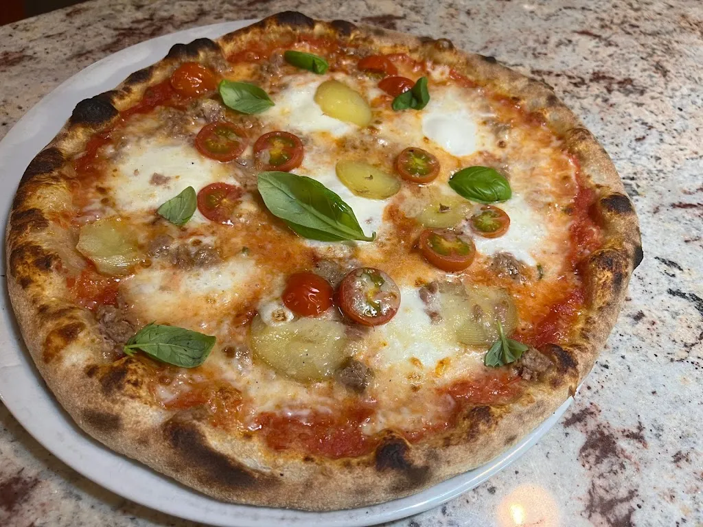 Pizzerie Officina 77 restaurant in Castelnuovo Rangone