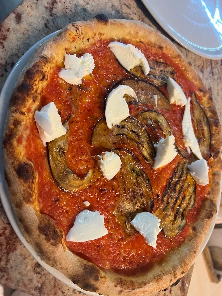 Pizzerie Officina 77_Castelnuovo Rangone_slider_image_3