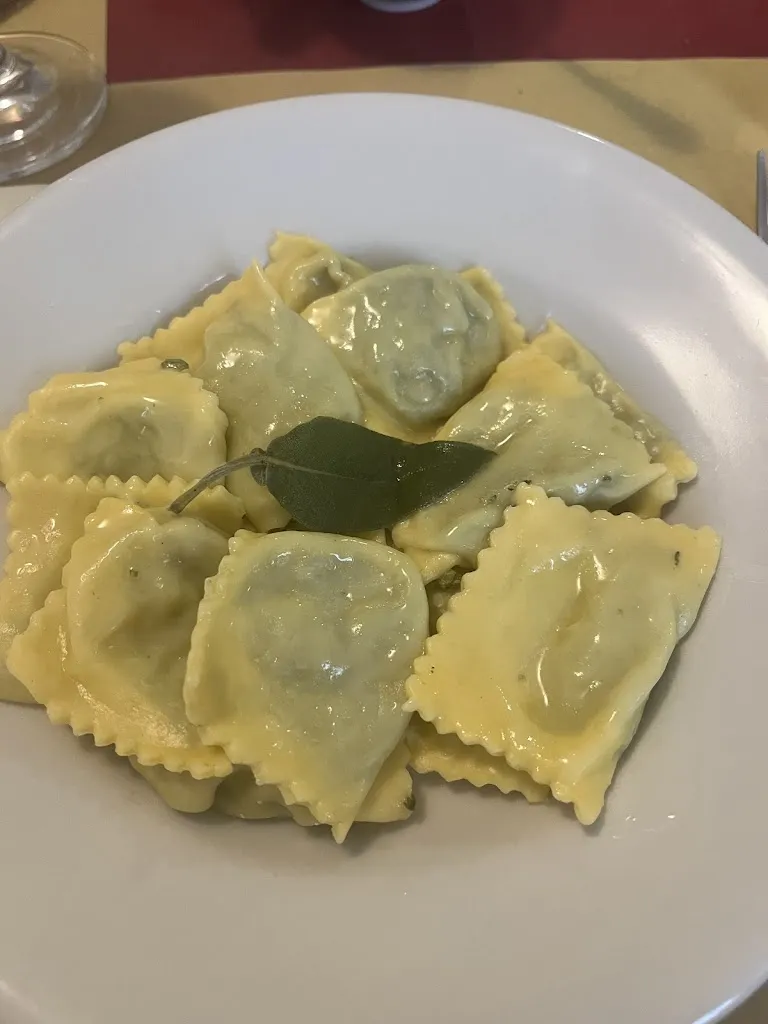 Bar osteria la carta_Castelnovo ne'Monti_slider_image_2