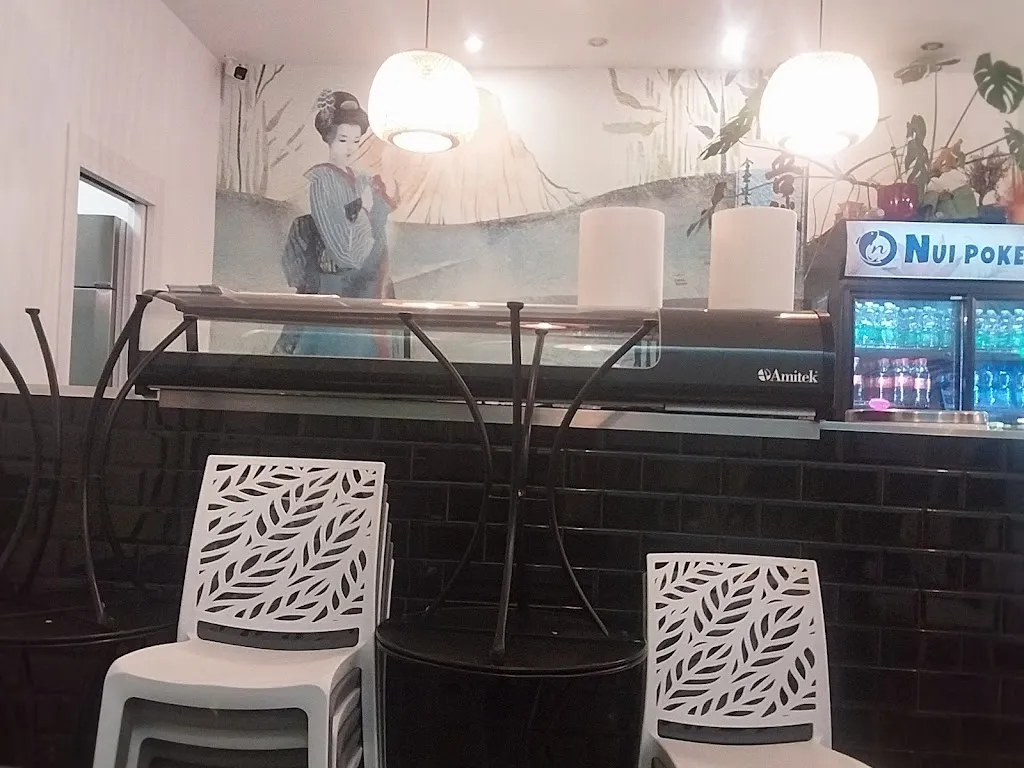 NUI POKE SUSHI_Castelnovo ne'Monti_slider_image_3