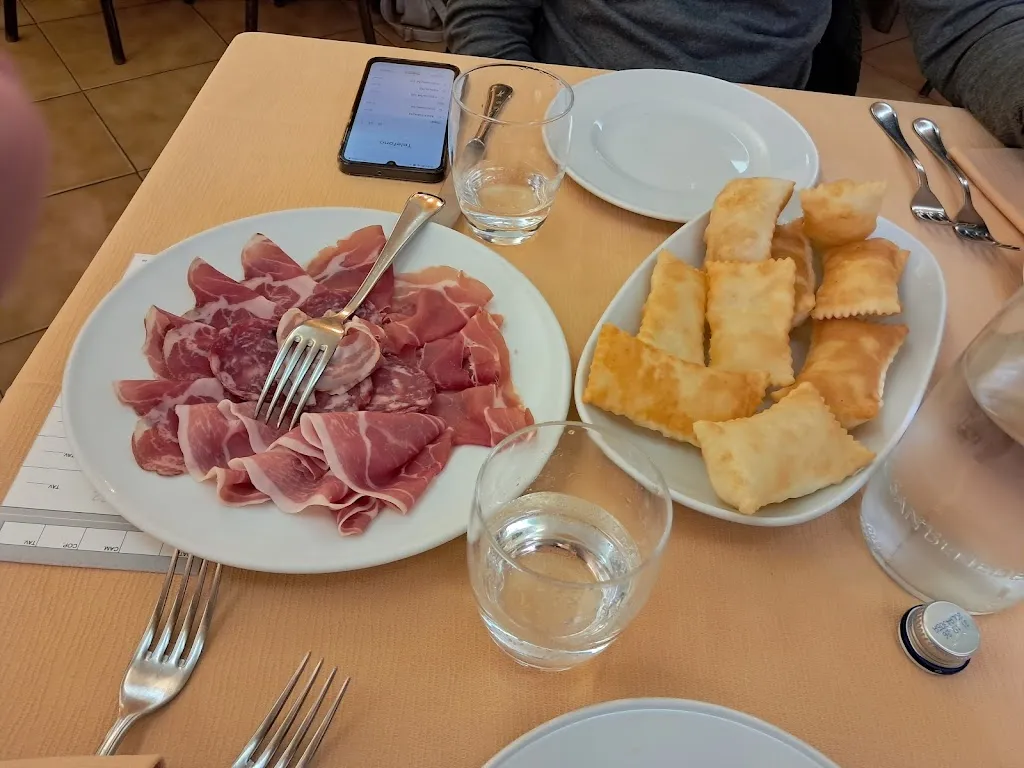 Felicia Curci_Albergo Miramonti_Castelnovo ne'Monti_review