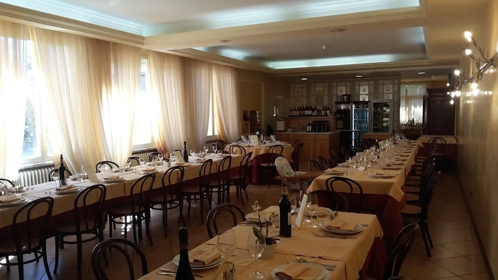 Albergo Miramonti_Castelnovo ne'Monti_slider_image_2