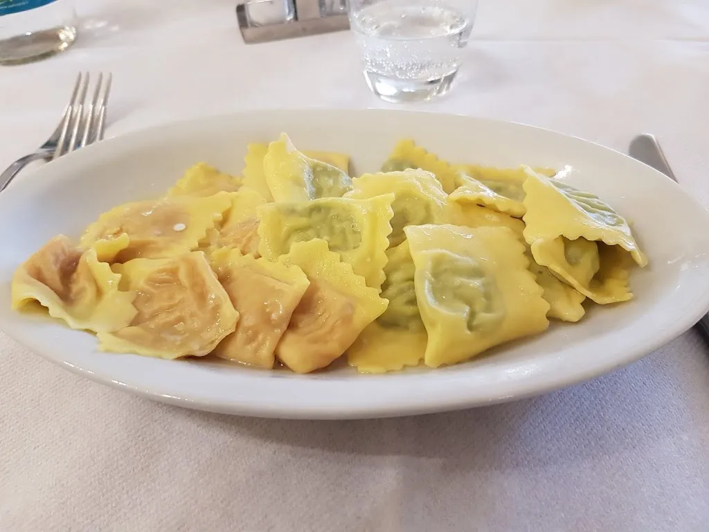 Albergo Miramonti_Castelnovo ne'Monti_slider_image_3