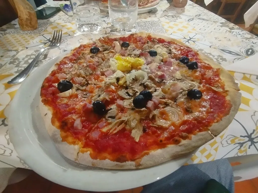 PIzzeria La Fornace_Ovindoli_slider_image_2