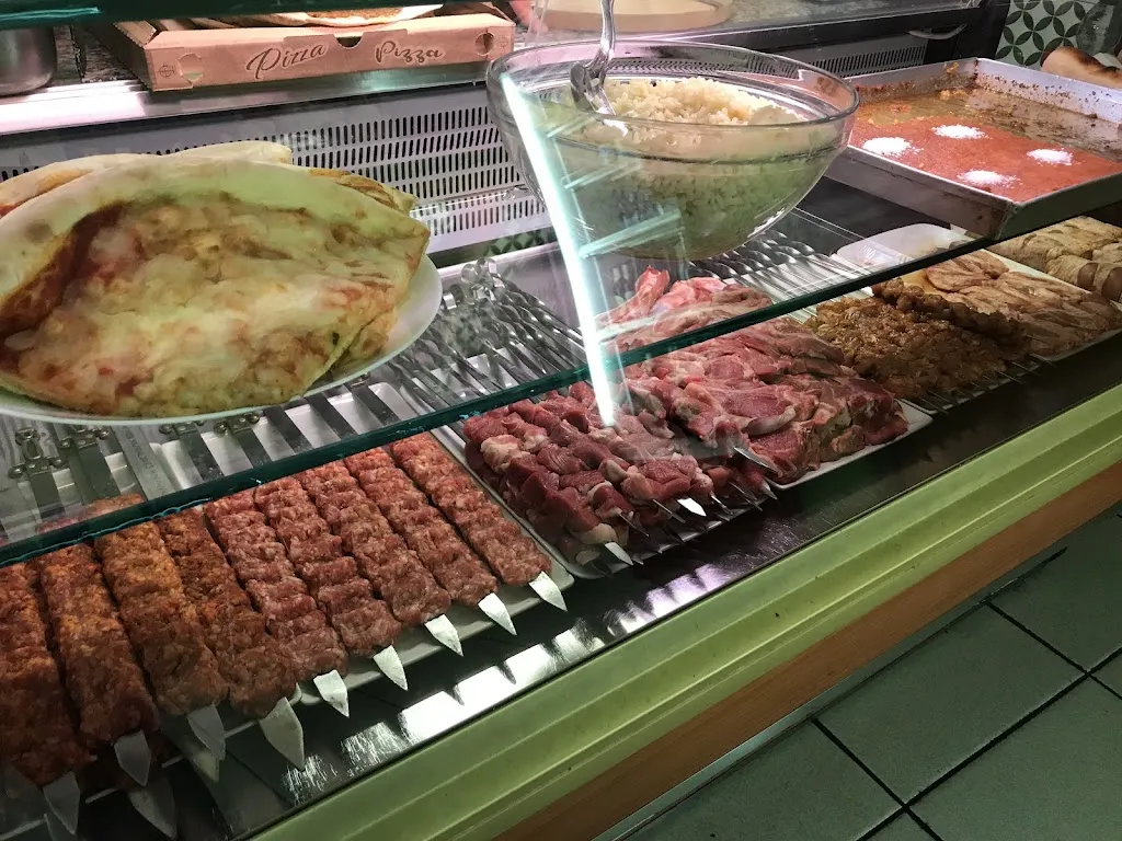 Anatolia Turkish Pizza Grill Kebab restaurant in Cavazzona