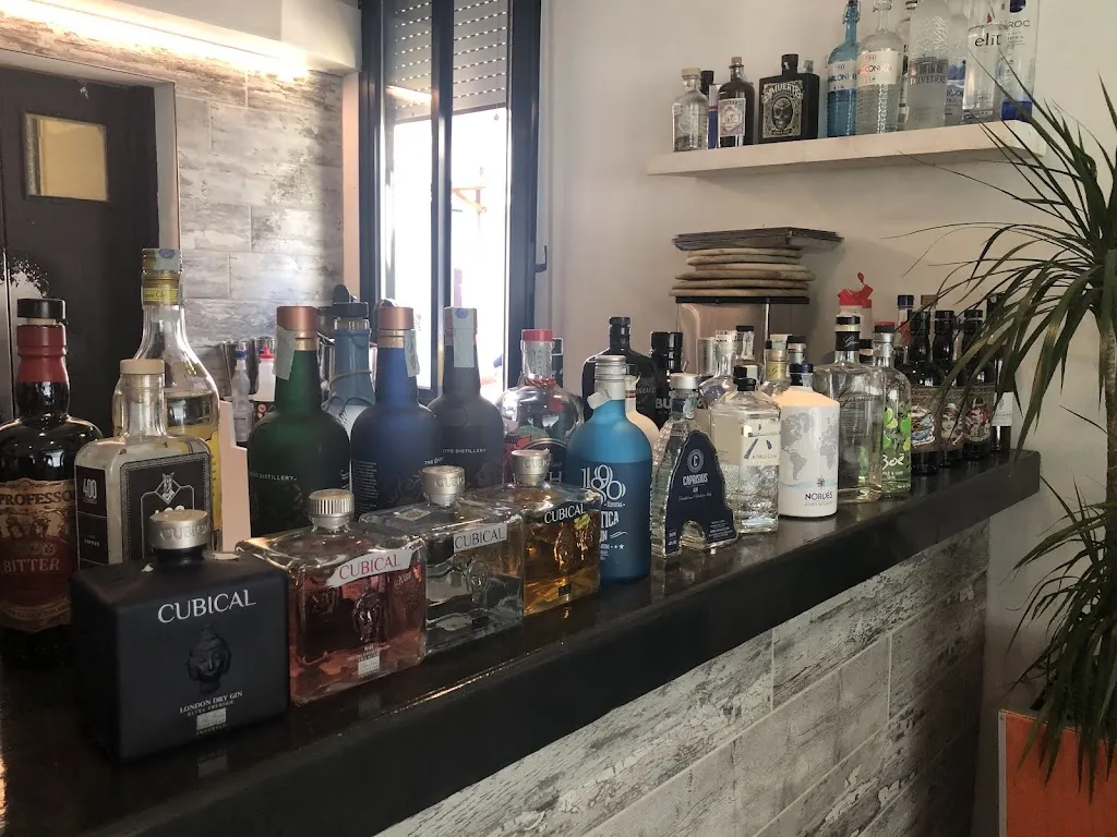 Govoni Edi_Fascino Cafè - Bar Ristorante_Cento_review