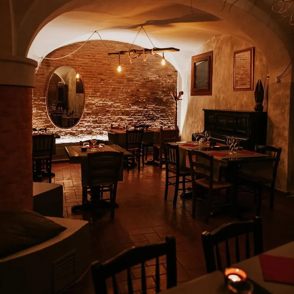 Osteria dei Bastardi restaurant in Castenaso