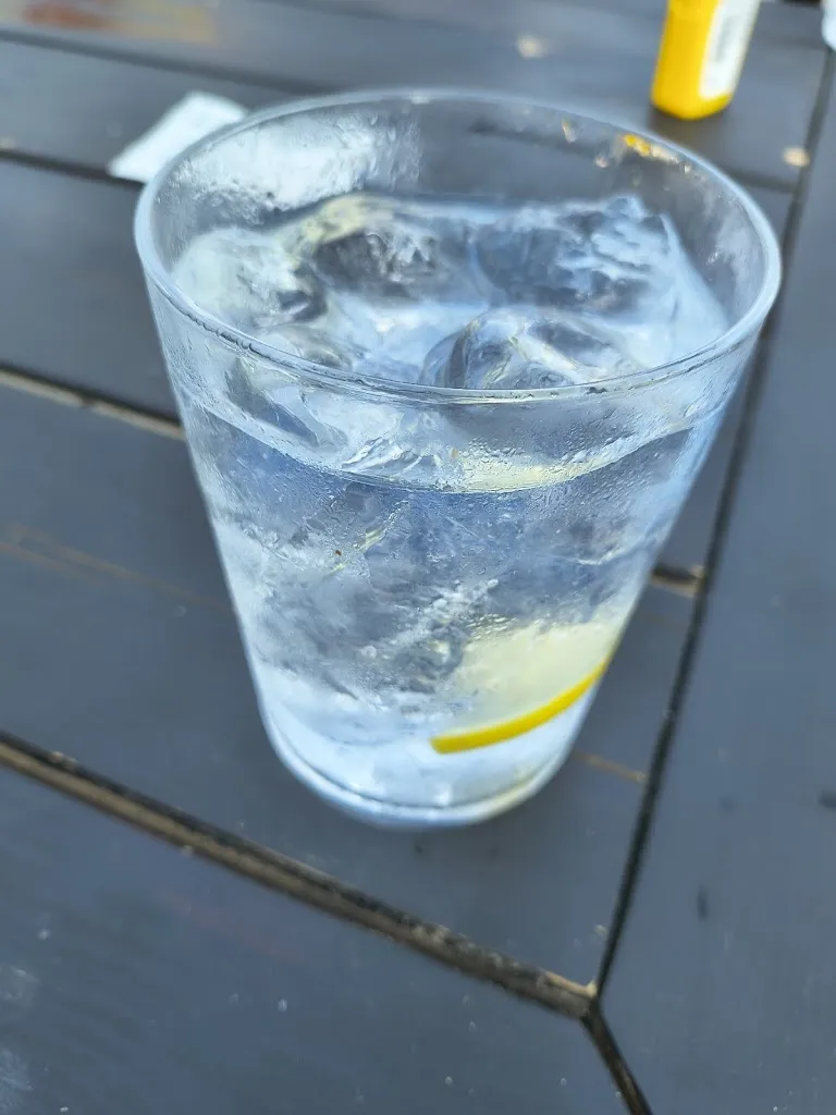 Maicol Della Chiesa_Hemingway Cafe S.R.L_Castenaso_review