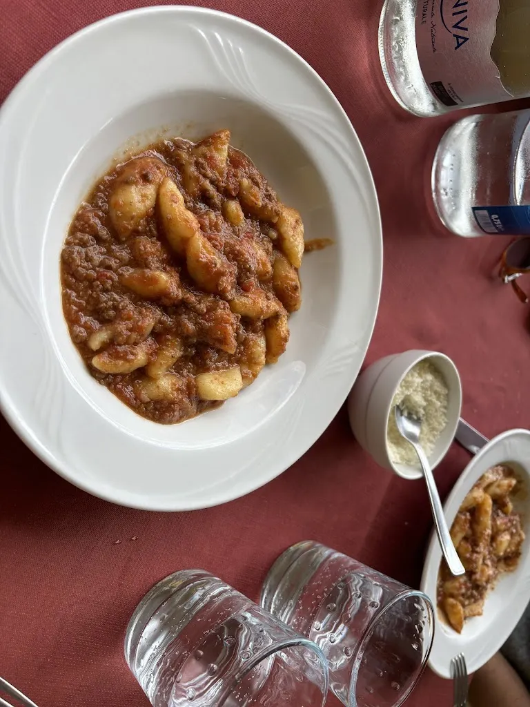 m velia_Da gigi bar ristorante B&B_Ovindoli_review