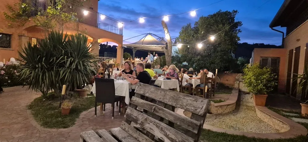 Francesca Poggi_Farmhouse La Pecora Nera_Cerasolo_recensione