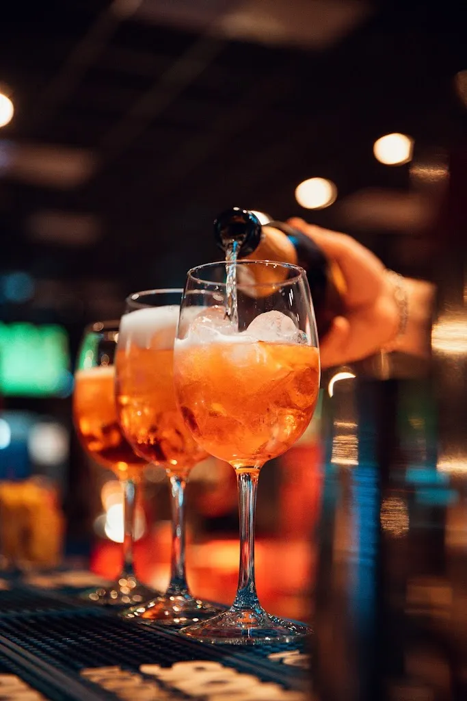 Bowling Seventies_Cerasolo_slider_image_3