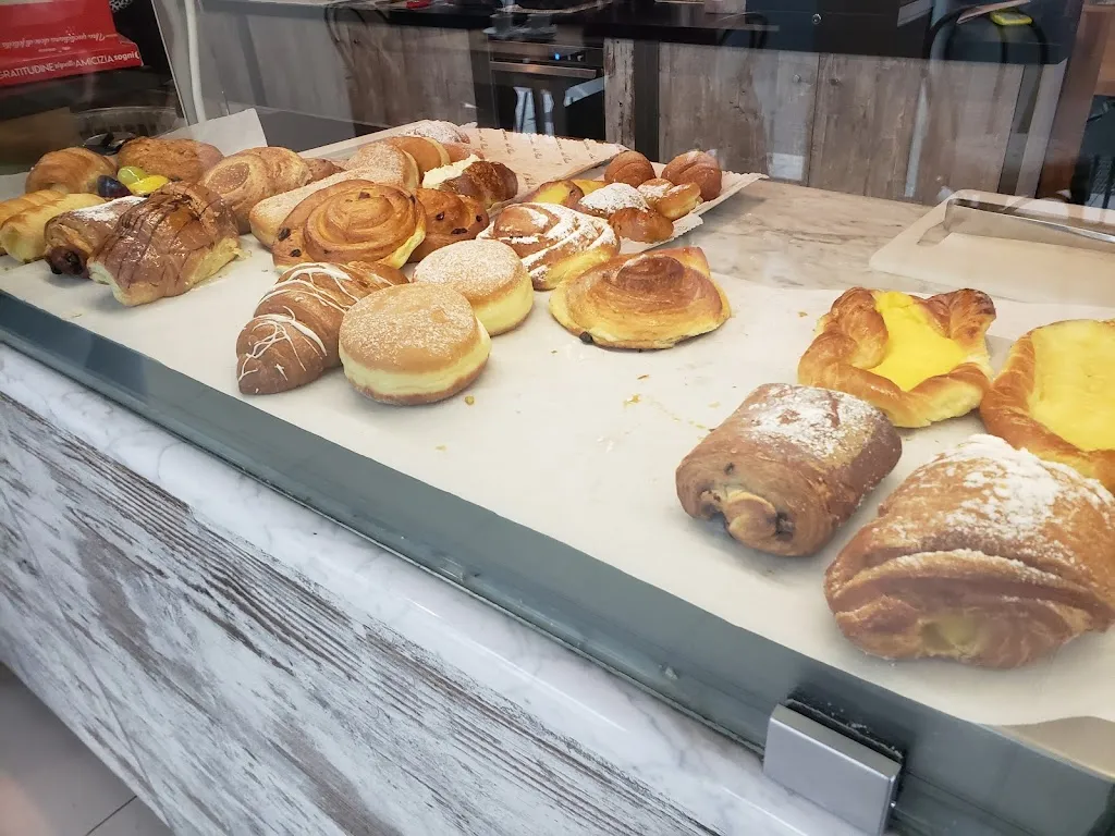 Bar Fior Di Luna_Cavezzo_slider_image_3