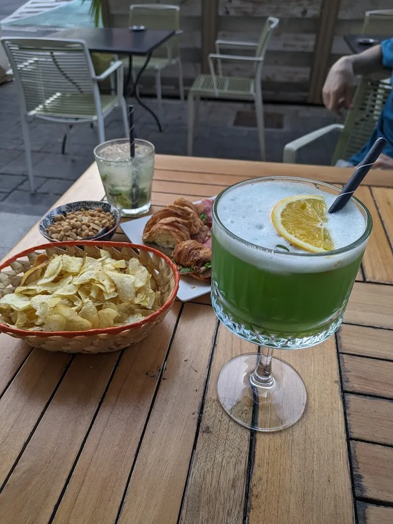 Camera Caffè_Cavezzo_slider_image_2