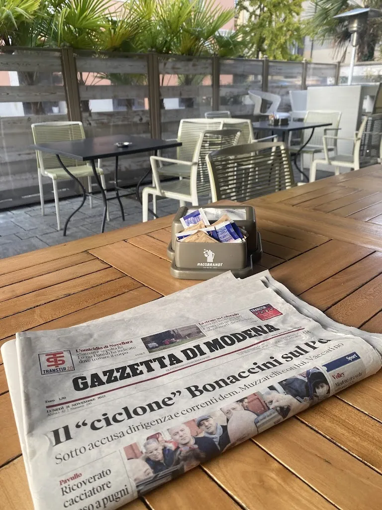 Camera Caffè_Cavezzo_slider_image_3