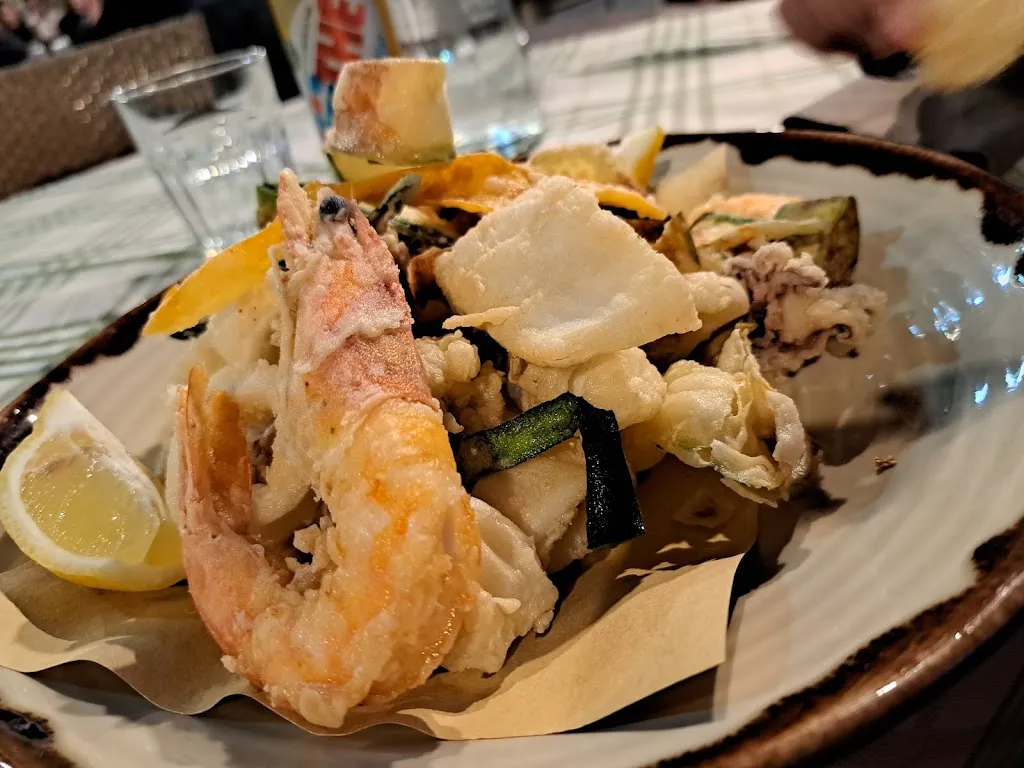 warinporn tongchat_RedLion San Polo_Ciano d'Enza_review