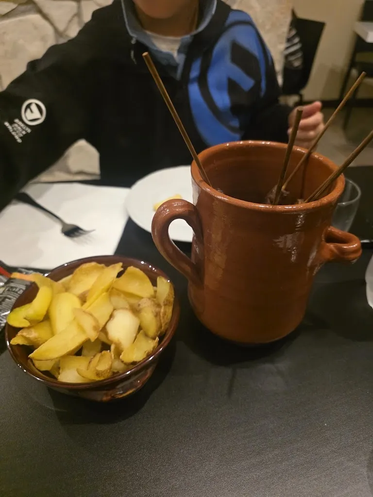 Elena Bucceri_In Piazza_Ovindoli_review