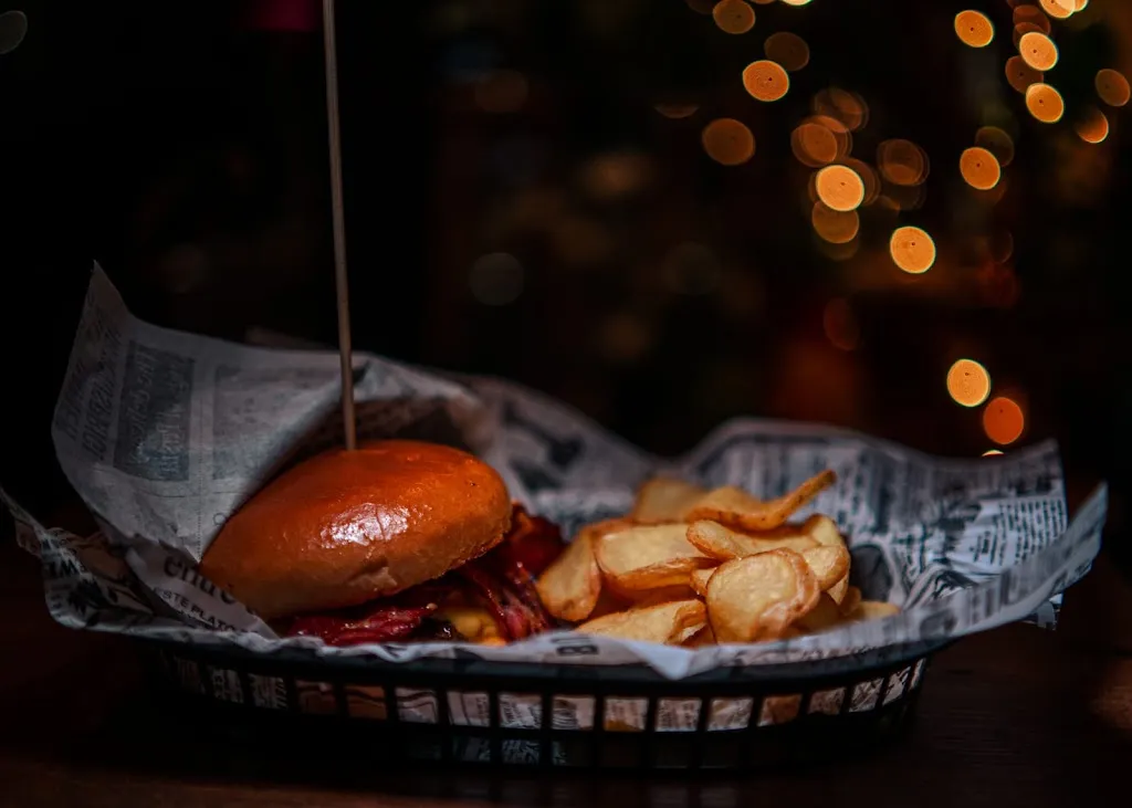 Menu_PUB CIRCUS_Codigoro_image_1