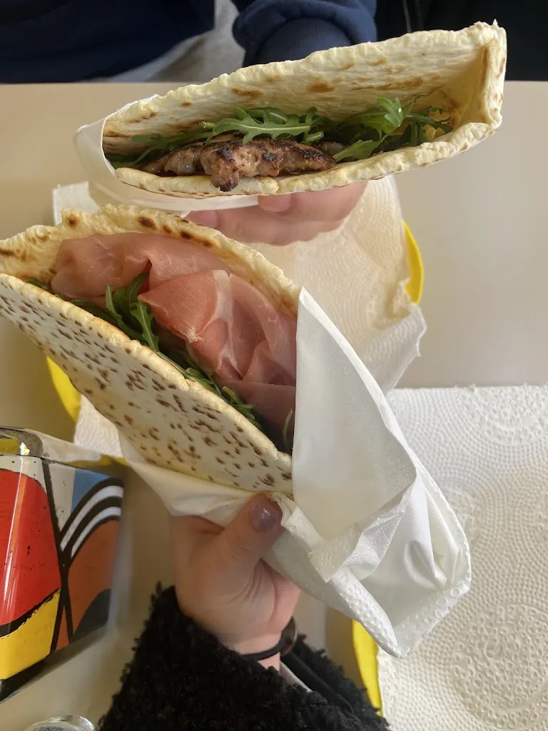 Victoria Delogu_Bar Piadineria LA FARFALLA_Codigoro_review