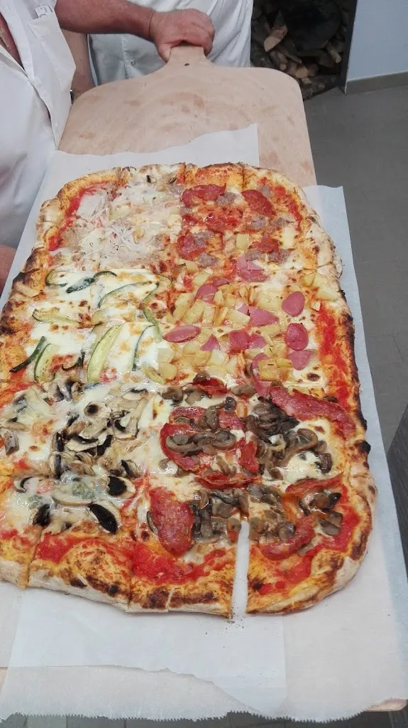 Menu_CHE PIZZA!_Codigoro_image_7