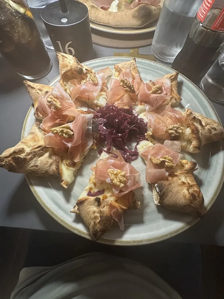 Harry Charles Broccoli_Roovido_Cesena_review