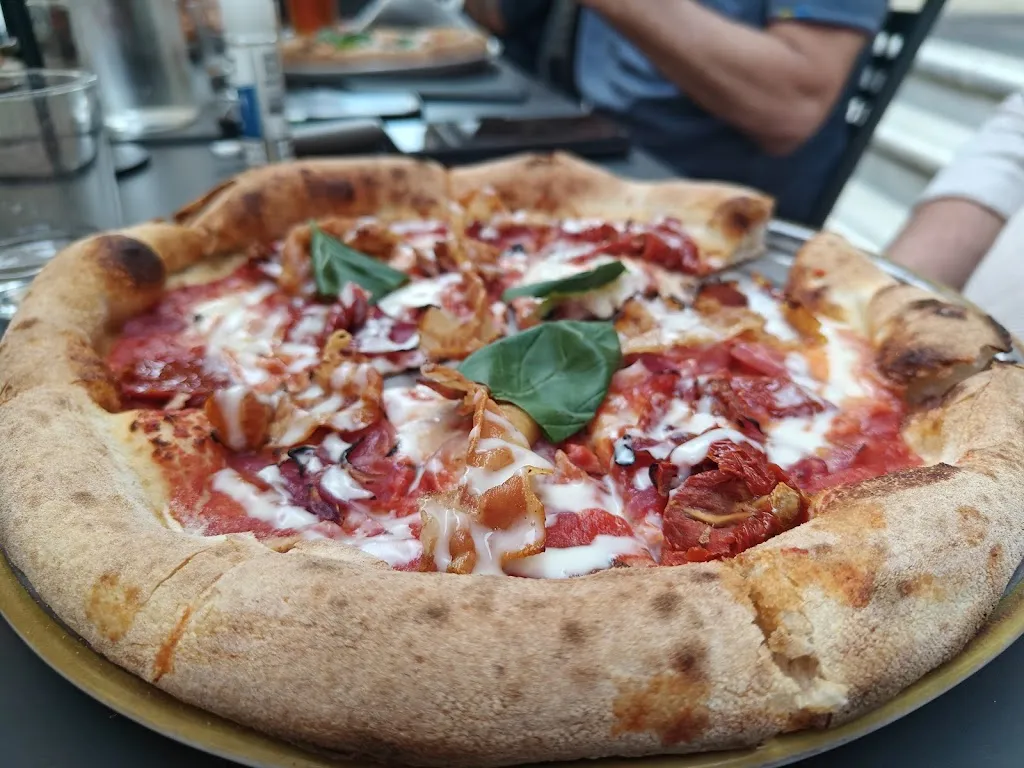 Gilad Adler_Roovido_Cesena_review