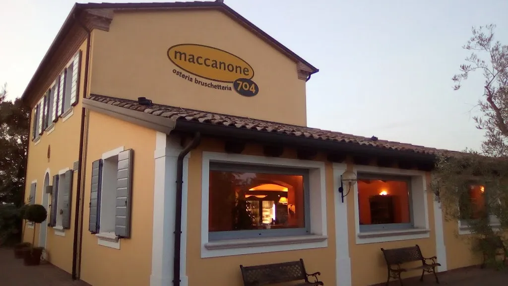 Maccanone 704 Osteria Bruschetteria restaurant in Cesena