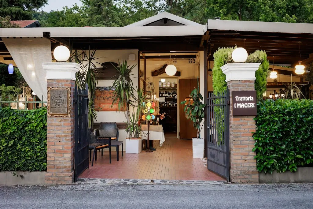 Trattoria I Maceri restaurant in Cesena