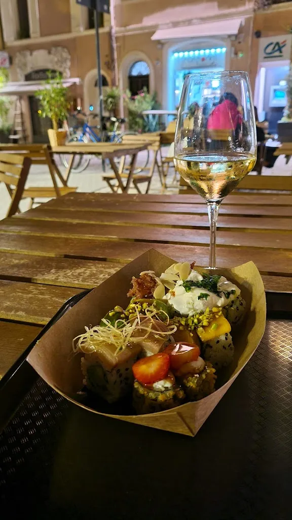 Apollinariya Koprivnik_Ristorante Roppongi Fusion Sushi_Cesena_review