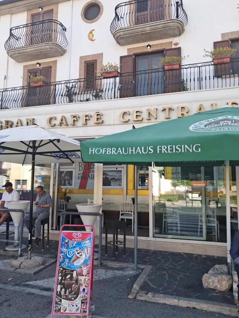 A. Matrix_Gran Caffè Centrale_Penna Sant'Andrea_recensione