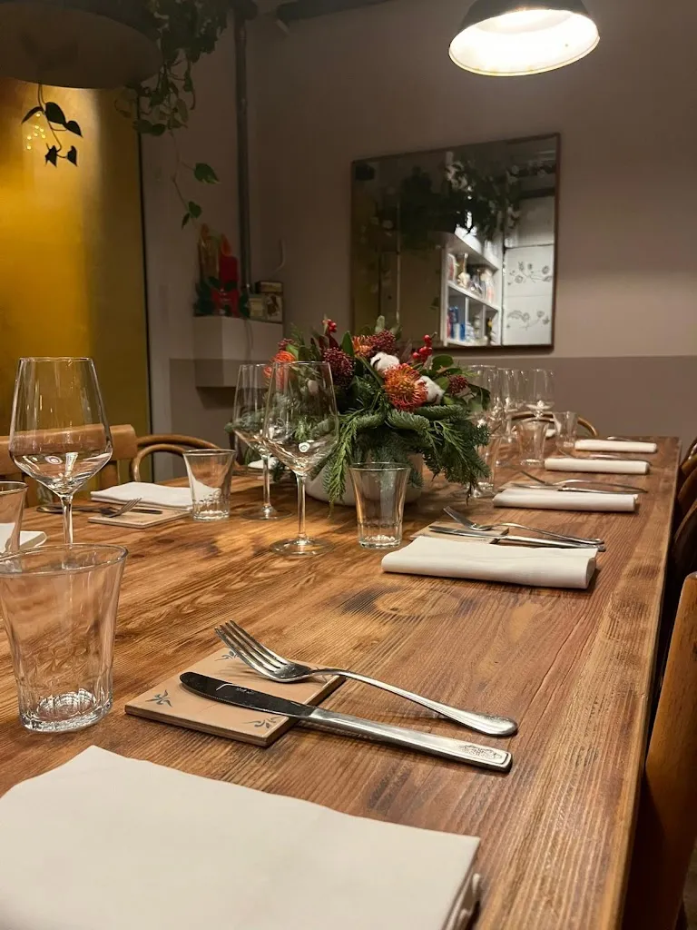 Dalla Ghina vino e bottega_Cesena_slider_image_1