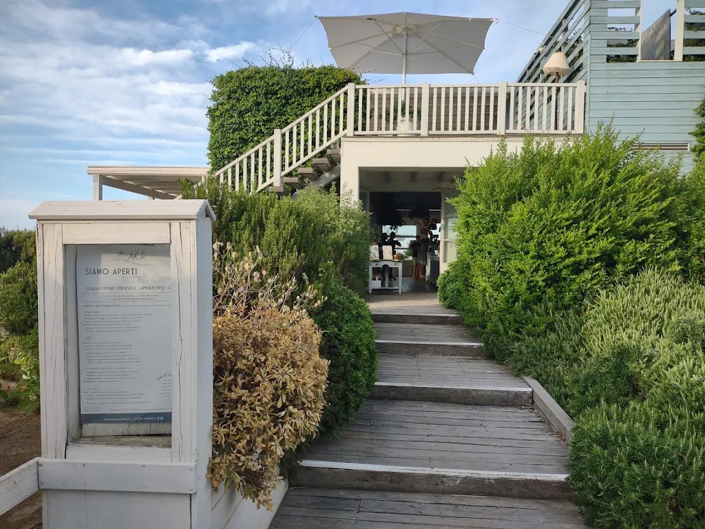 Andras Delczeg_Maré | Cucina Caffè Spiaggia Bottega_Cesenatico_review